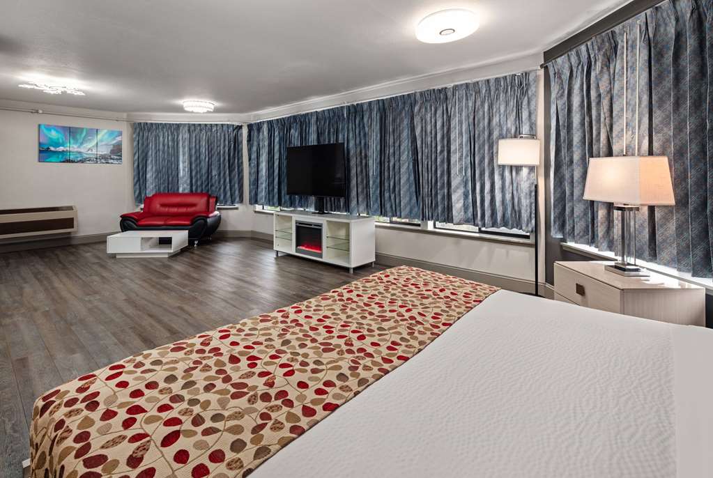 Days Inn by Wyndham Lakewood South Tacoma - photo 24