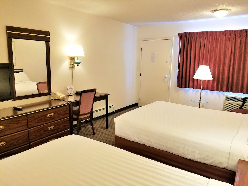 Motel 8 Laramie - photo 14