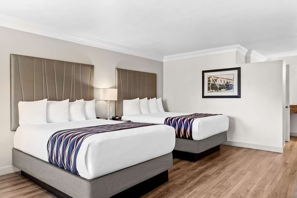 Best Western Garden Inn - photo 16