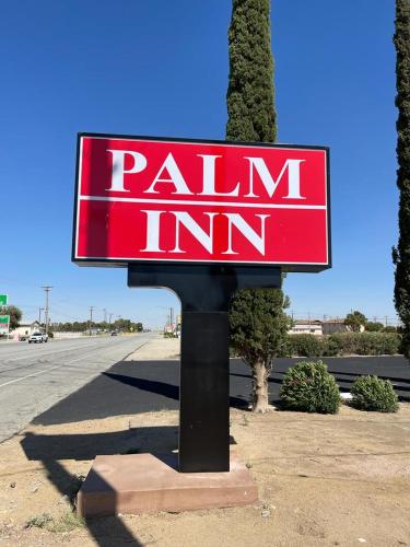 Palm Inn - carbon neutral hotel in Mojave