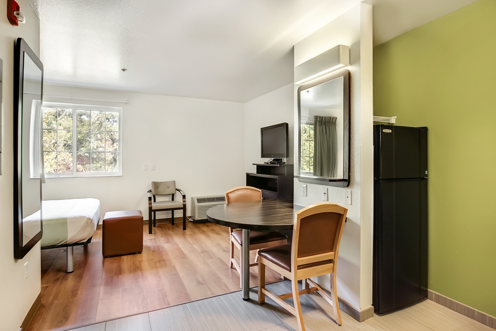 Studio 6 East Brunswick NJ NYC Area - photo 16