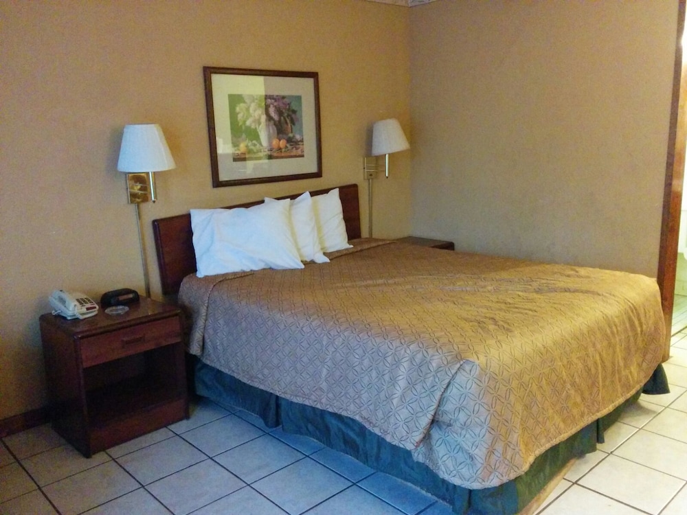 Selma Hotel - photo 7