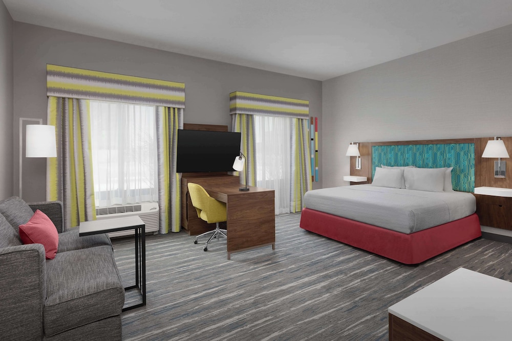 Hampton Inn Waterloo Cedar Valley - photo 10