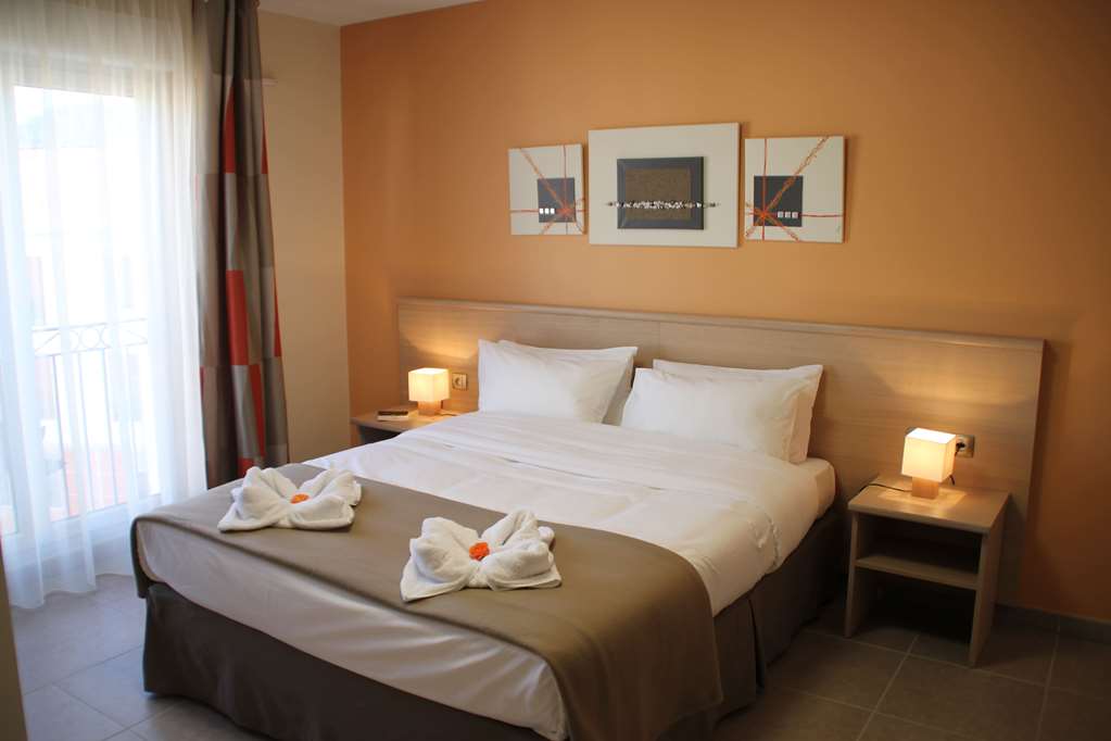 The Originals Boutique Hôtel l'Occitan Aubagne Nord — hotel in La Destrousse