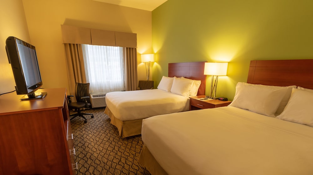 Holiday Inn Express Hotel & Suites Birmingham Irondale by IHG - photo 9