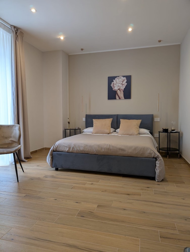 B&B Il Glicine — 4-Star Luxury Hotel in Pellezzano, Italy