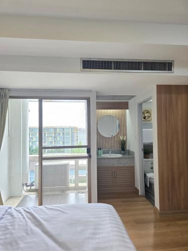 Bangkok Place Apartment Ekamai Bts