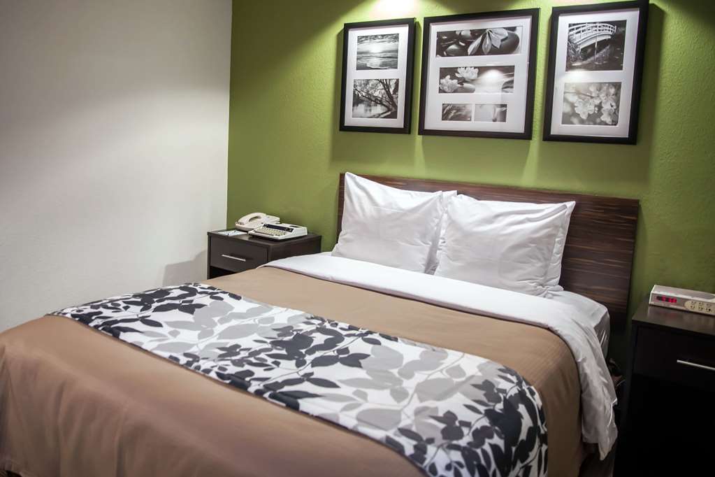 Sleep Inn & Suites Emmitsburg - photo 8