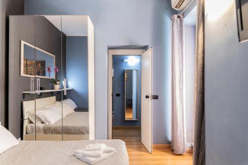 Dulcis In Colosseo Apartments — 4-Star Luxury Hotel in Rome, Italy