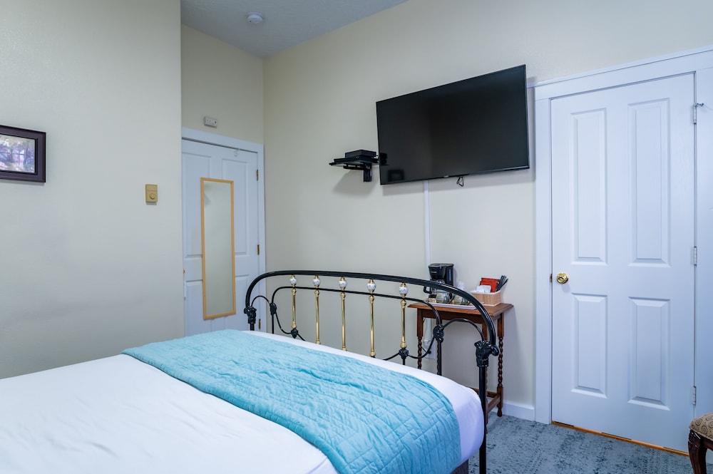 Gilbert Inn Seaside - photo 44