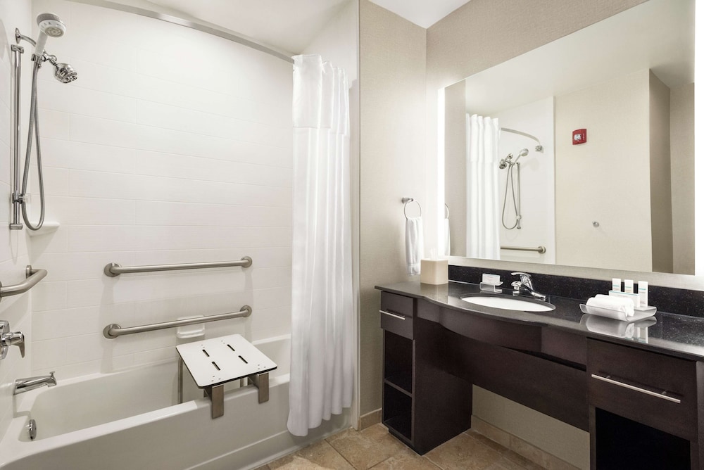 Homewood Suites Fort Wayne - photo 20