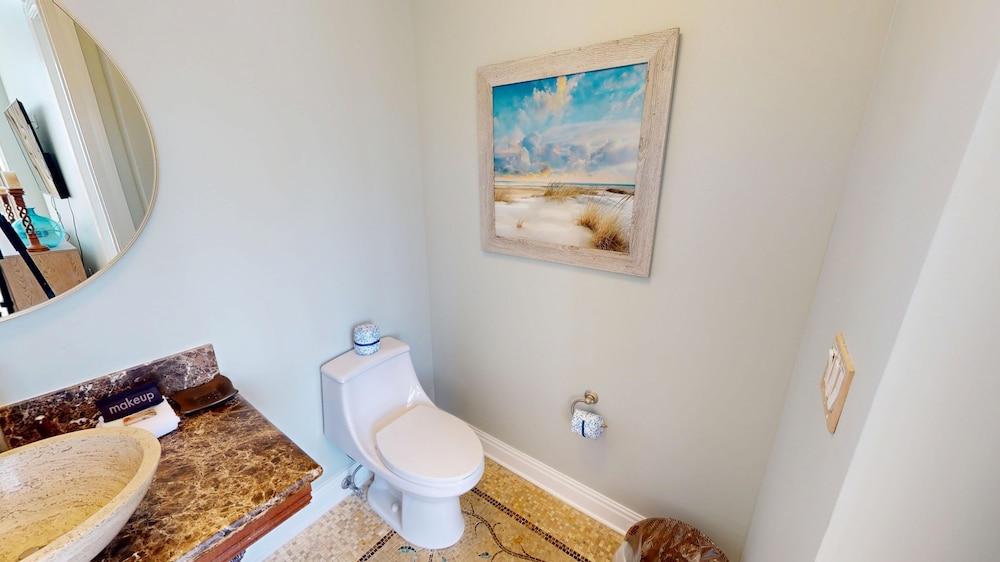 Silver Beach Towers 1905E is a Gulf Front 3 BR Penthouse Free Beach Service by RedAwning - photo 24