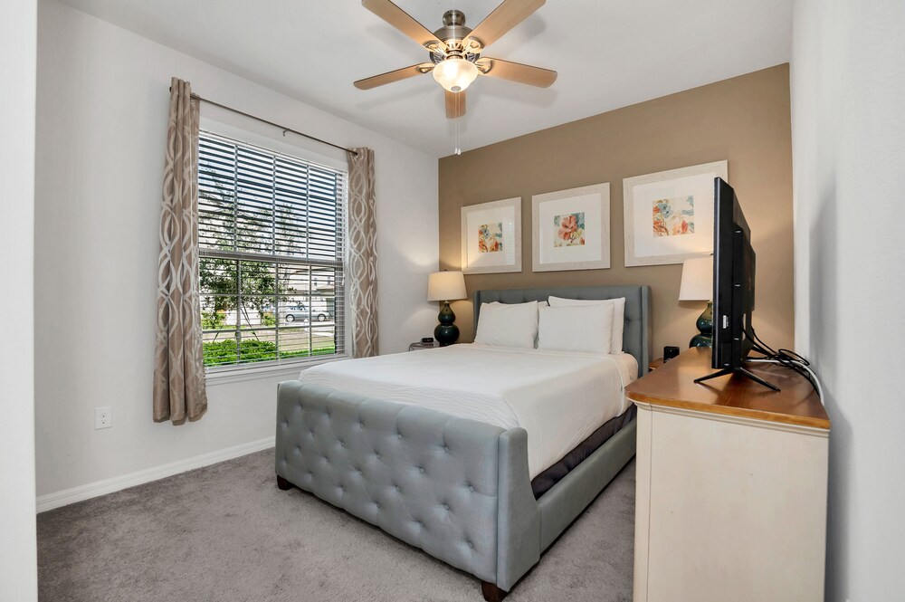 2030 Majorca Drive - photo 5