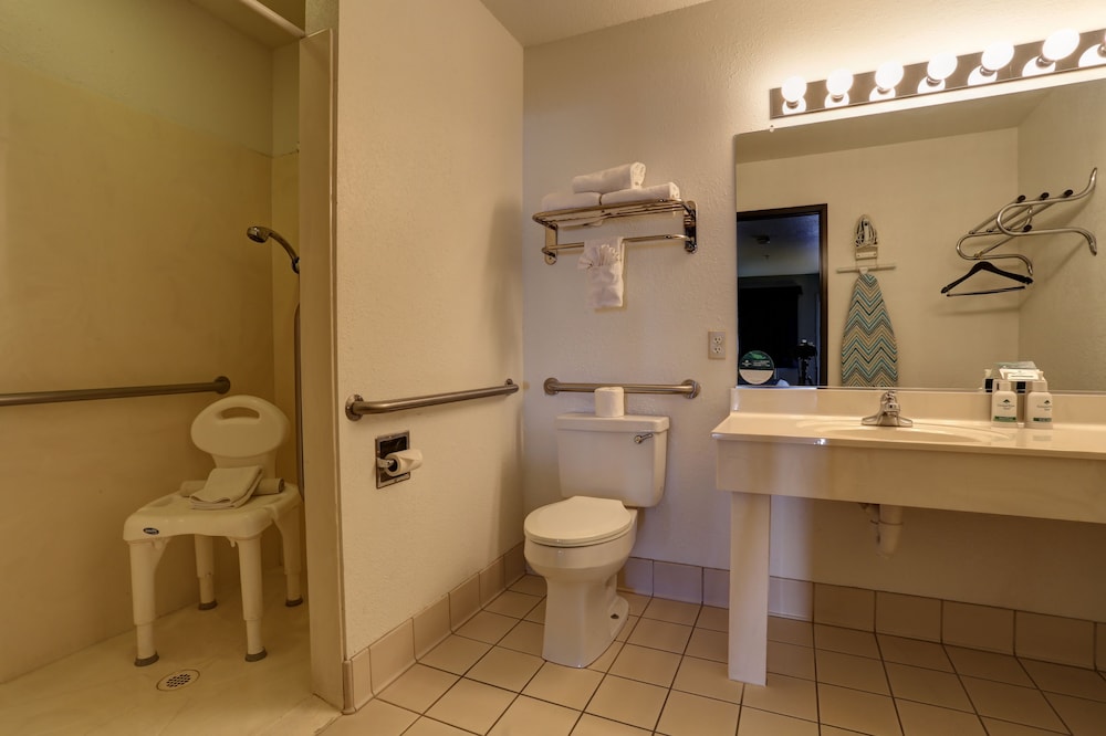 GreenTree Inn of Prescott Valley - photo 15