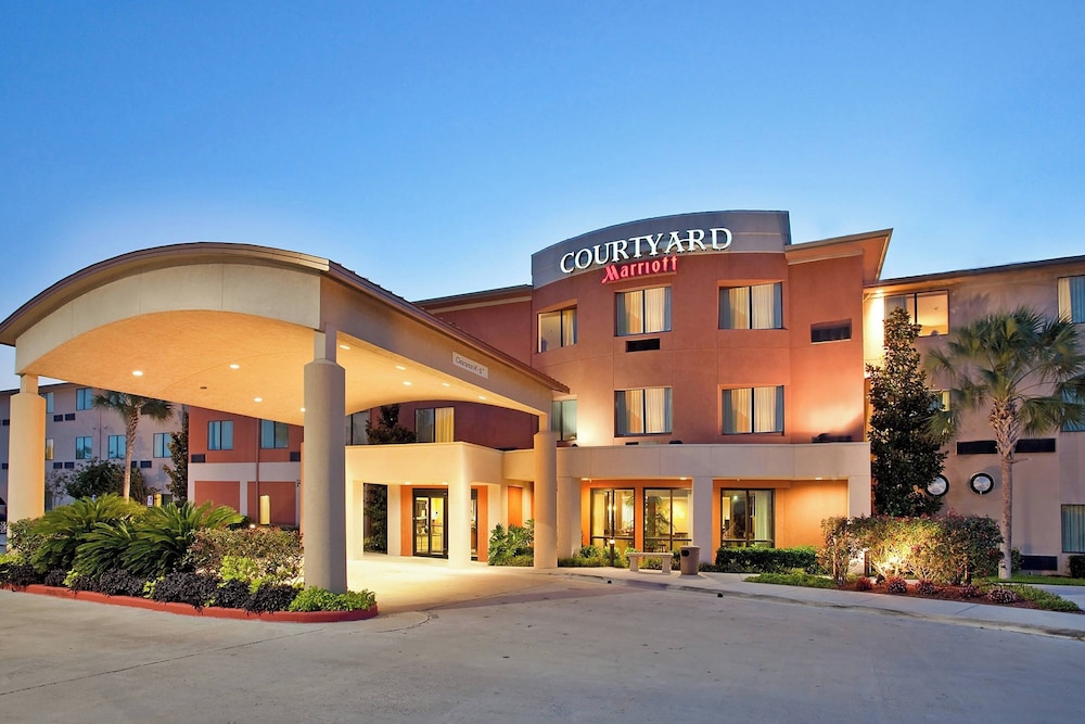 Courtyard by Marriott Wall at Monmouth Shores Corporate Park - photo 38