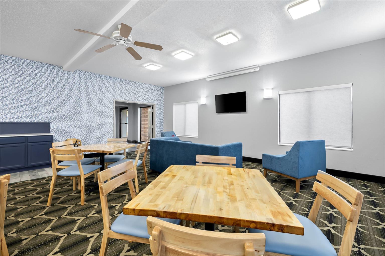 AmericInn by Wyndham Columbus Wisconsin - photo 16