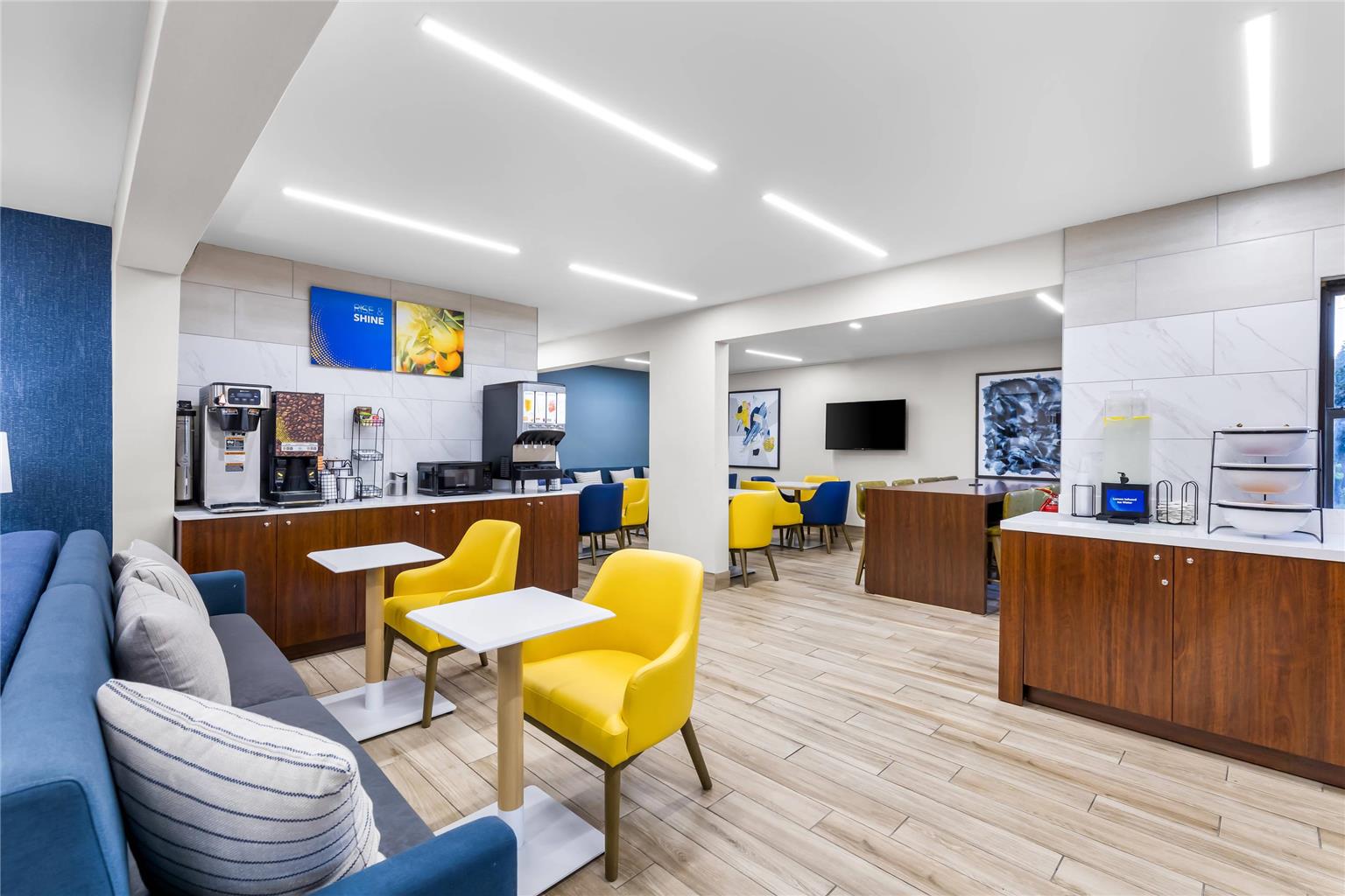 Comfort Inn Nashville West - photo 67