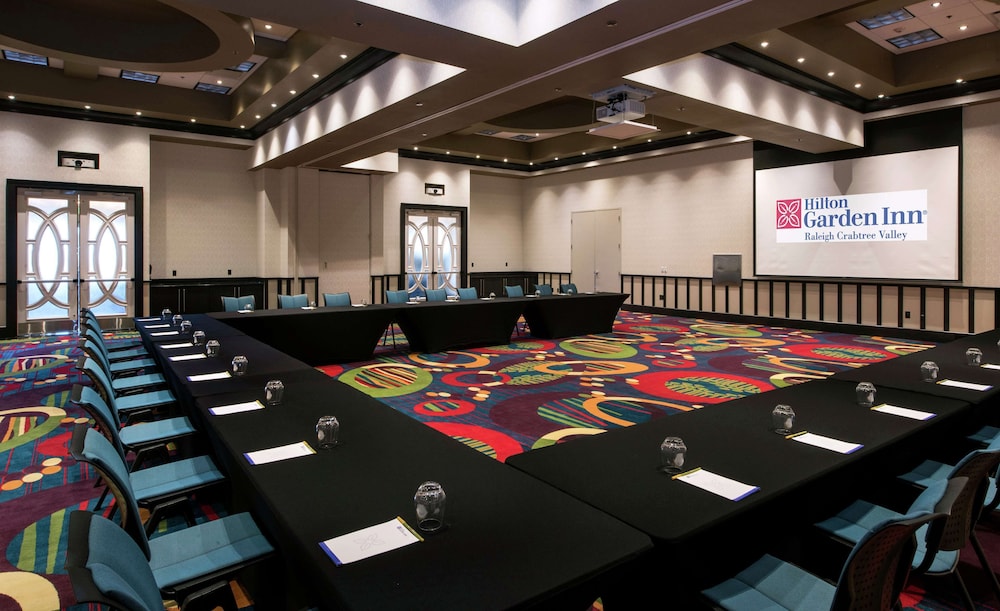 Hilton Garden Inn Raleigh Crabtree Valley - photo 59