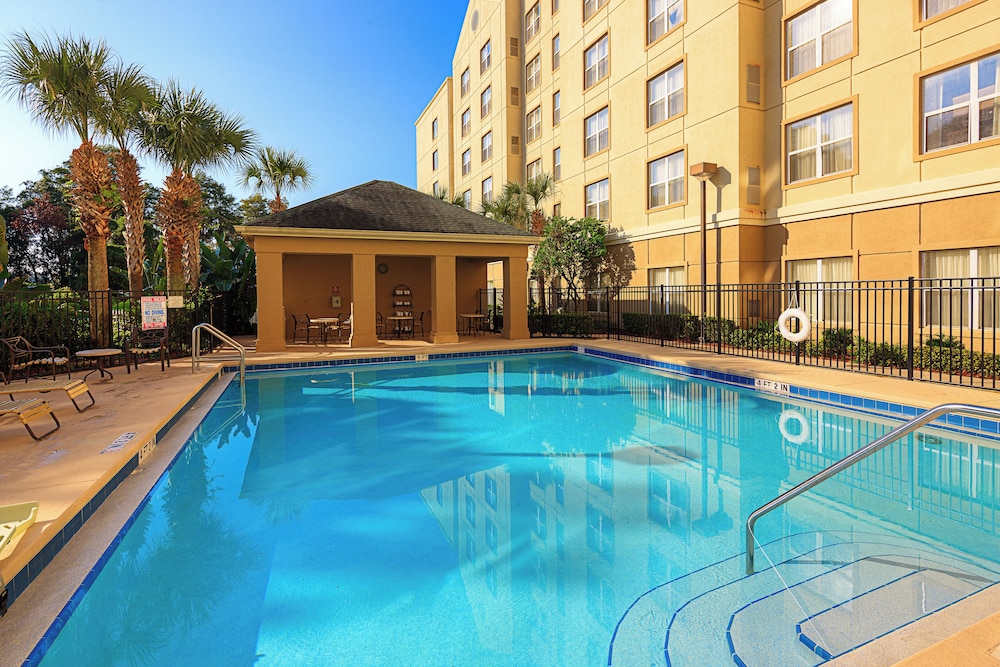 Homewood Suites by Hilton Orlando Maitland - photo 2
