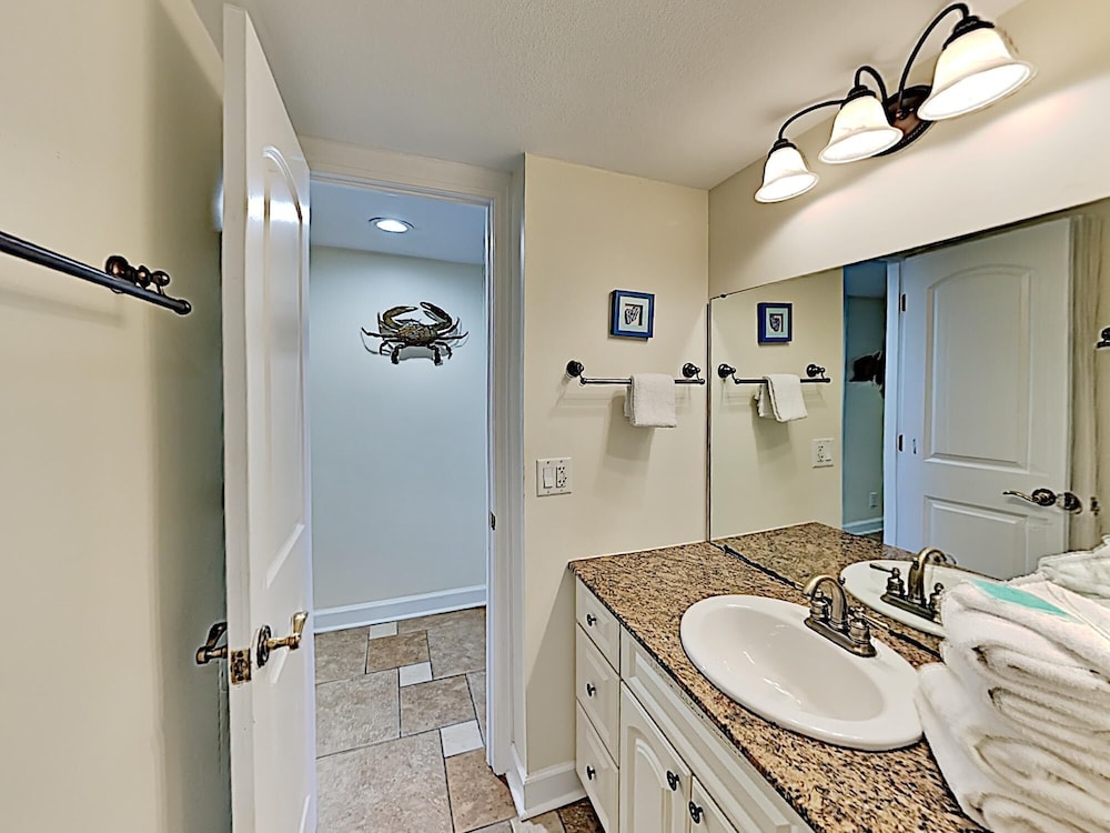 Regency Towers by Southern Vacation Rentals - photo 310