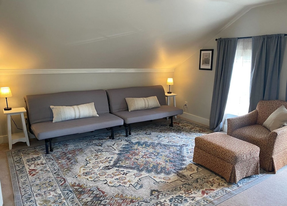 Independence Inn - photo 26