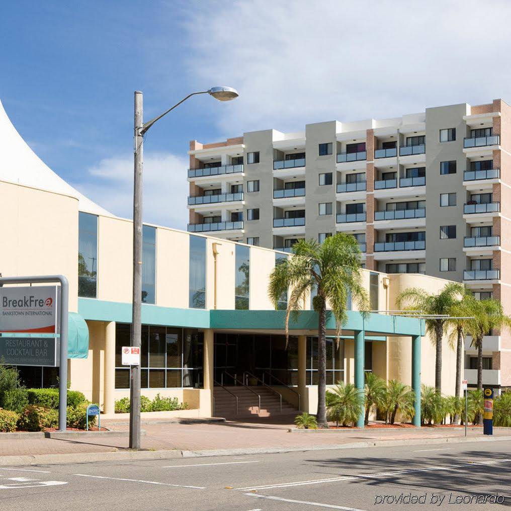 BreakFree Bankstown International