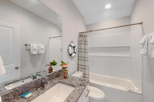 Lagoon Manor - photo 24