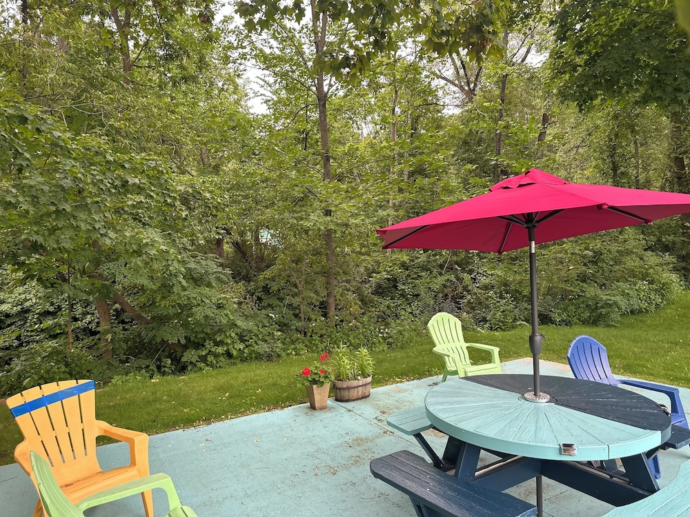 Cozy Corner Motel - photo 41