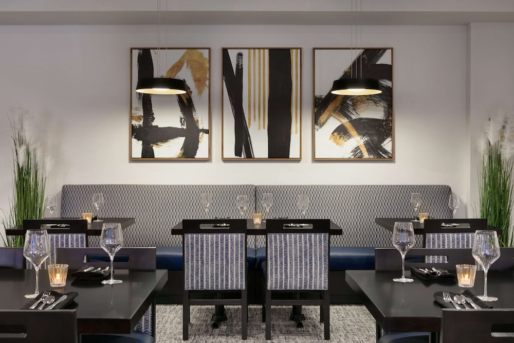 DoubleTree by Hilton Canton Downtown - photo 36