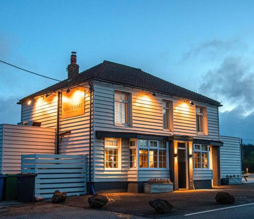 White Hart Inn - carbon neutral hotel in Battle