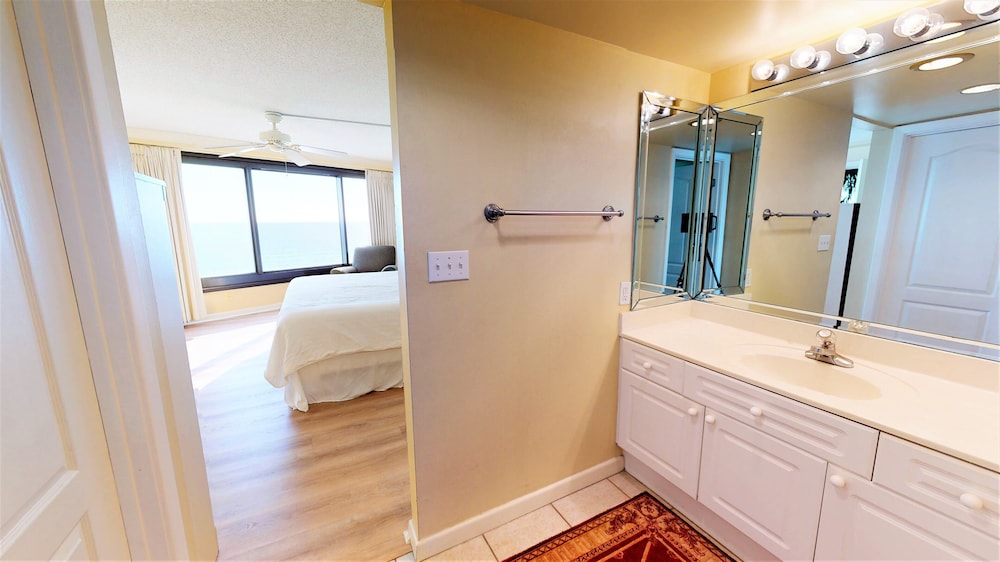 Beachside Towers at Sandestin by Gibson Beach Rentals - photo 340