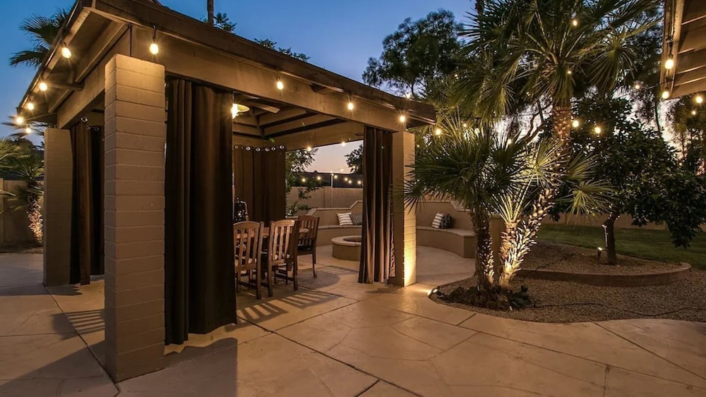 North Scottsdale Retreat w Resort Like Backyard - photo 40