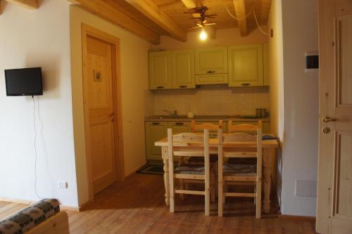 Albergo Diffuso Ornica Nel Cuore pet-friendly hotel Ornica