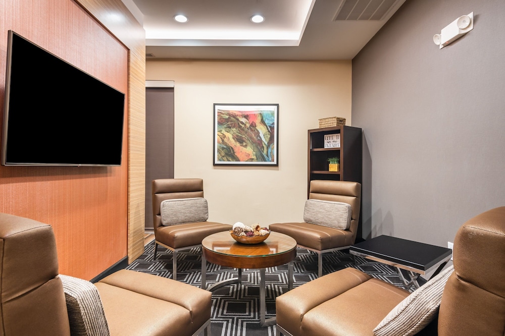 TownePlace Suites by Marriott Mooresville - photo 56