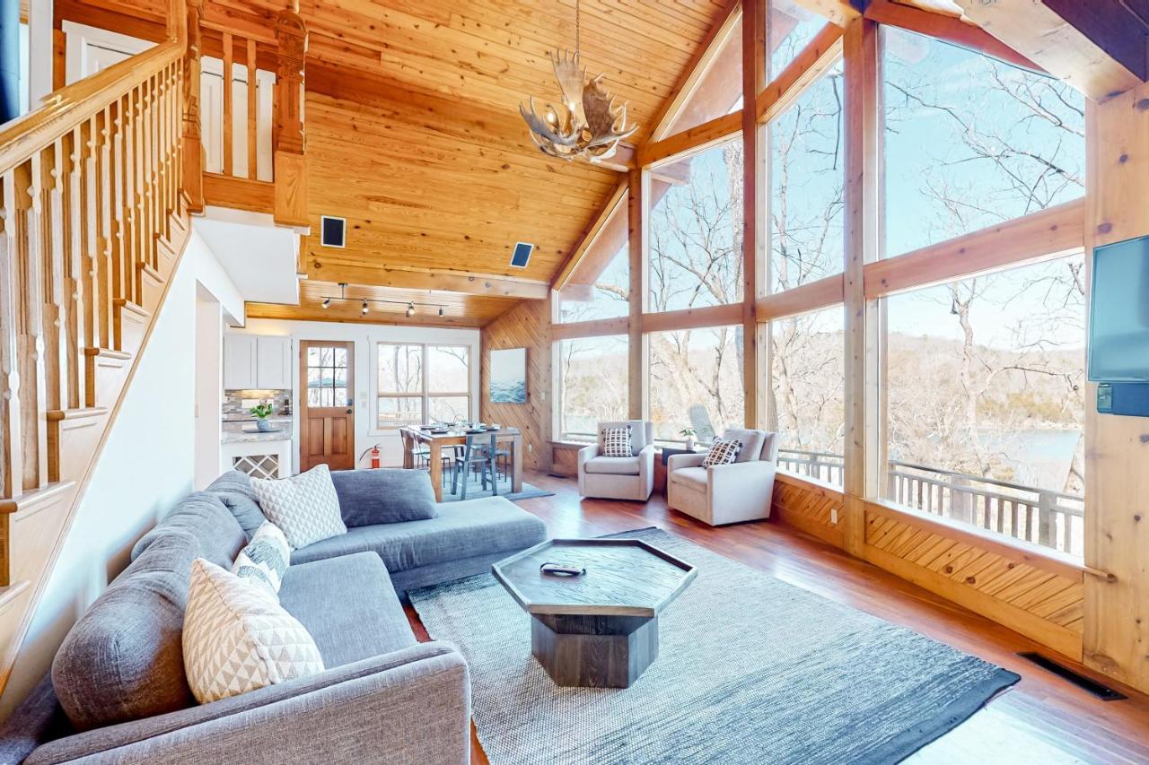 Lost Rock in Rogers, United States