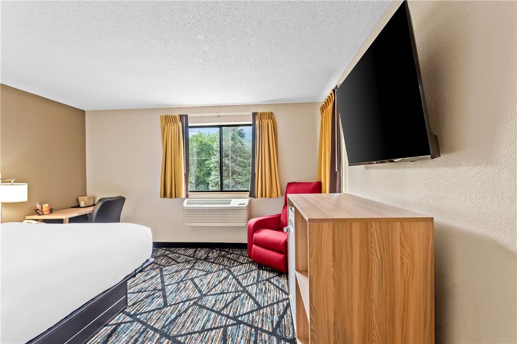 Quality Inn & Suites Howe Sturgis - photo 14