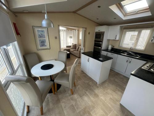 Sunnymede I14 Keyshare holiday lets 6 Berth in Ingoldmells, United Kingdom