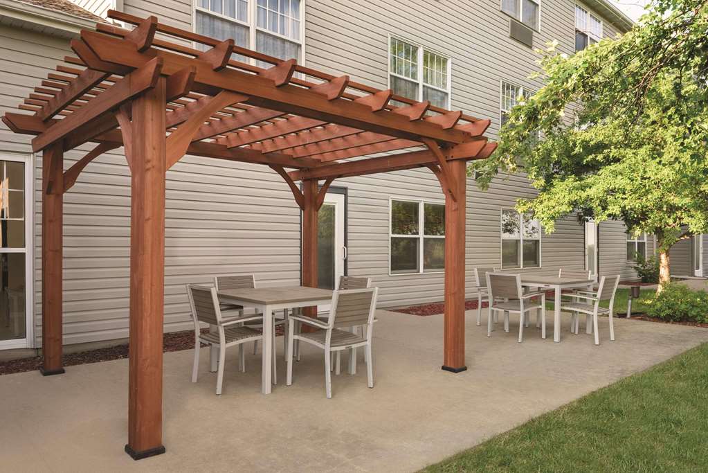 Country Inn & Suites by Radisson Pella IA - photo 24