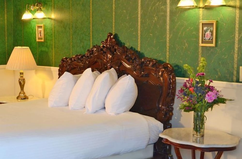 Water Street Inn - photo 3