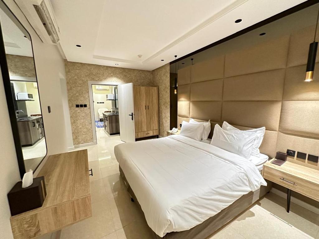 XYZ Hotel Qurtoba — 4-Star Luxury Hotel in Riyadh, Saudi Arabia