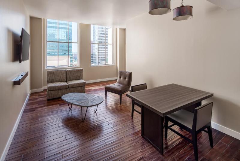 Hotel Rl Baltimore Inner Harbor - photo 19