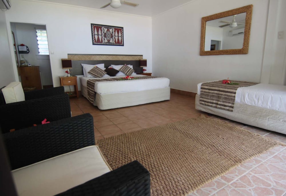Tongan Beach Resort — Neiafu — photo 5