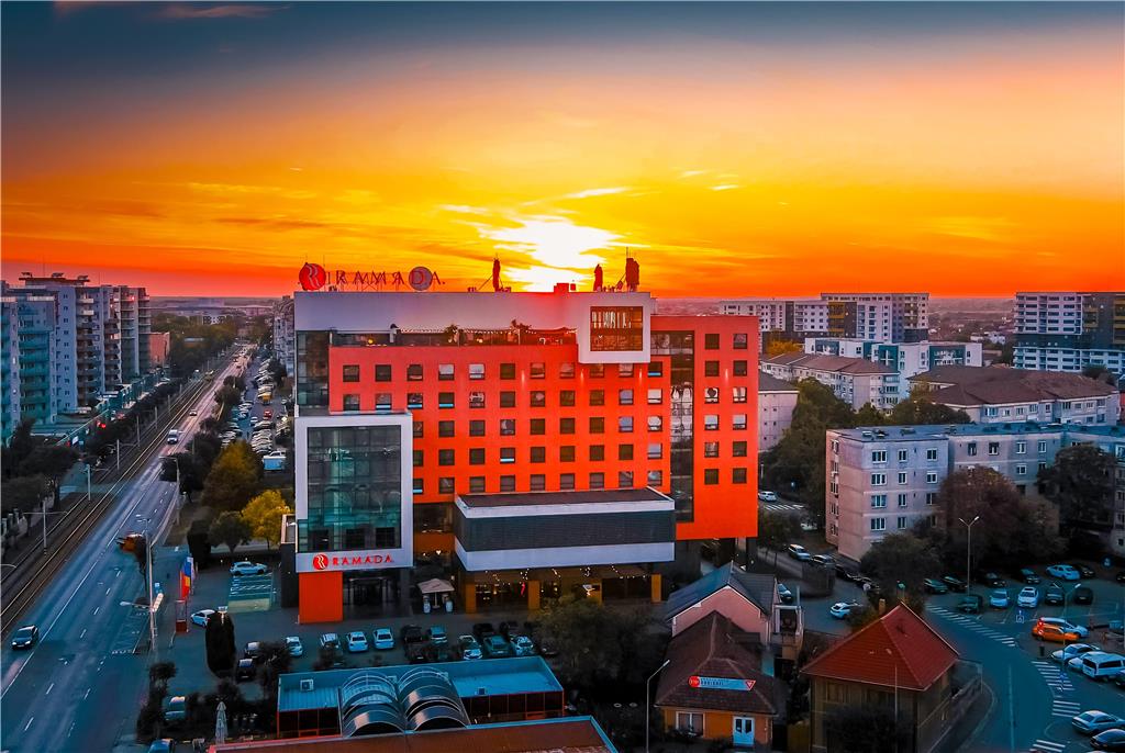 Ramada by Wyndham Oradea — Oradea — photo 2