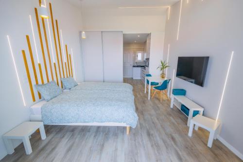 Vista Oceano IV — 4-Star Luxury Hotel in Canico, Portugal