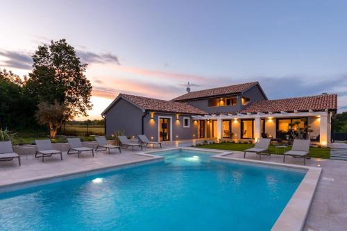 Villa Tre Olive by Istrialux — 4-Star Luxury Hotel in Pula, Croatia