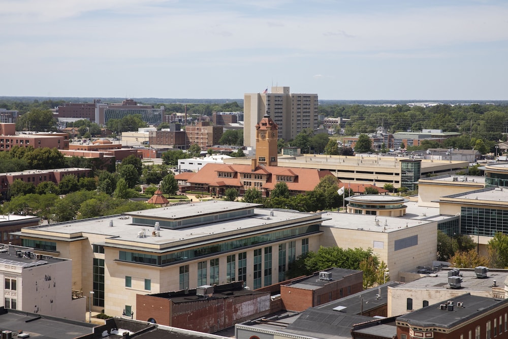 President Abraham Lincoln Springfield DoubleTree by Hilton - photo 32
