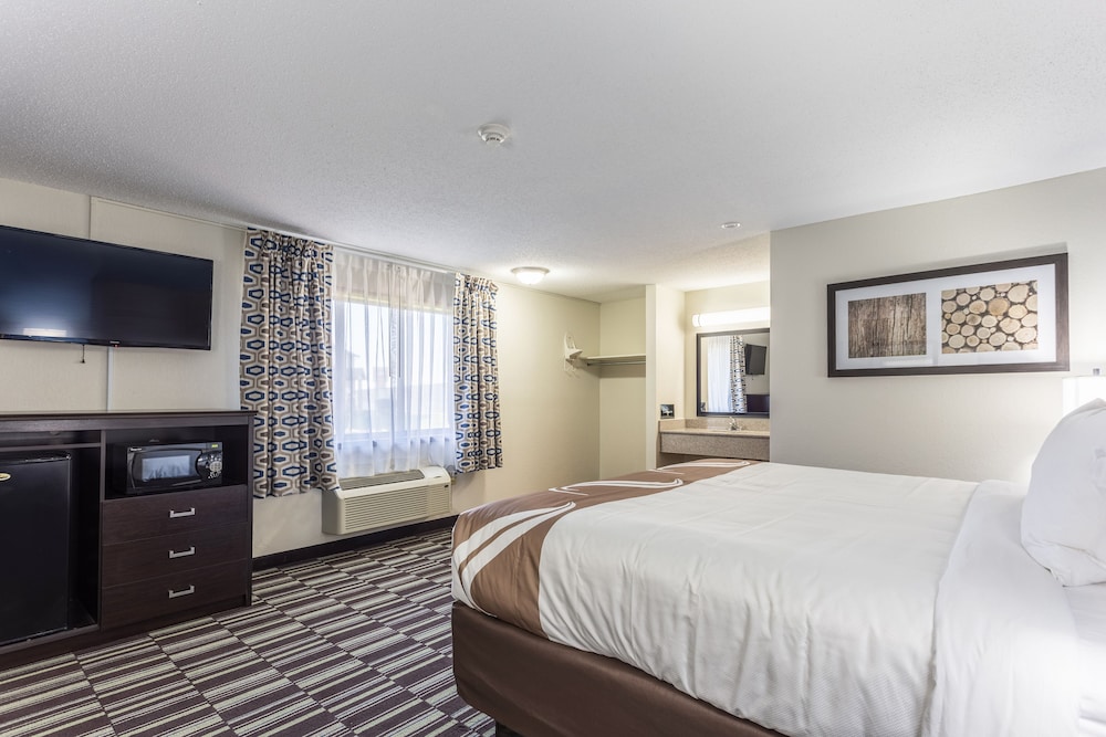 Quality Inn Farmington - photo 10