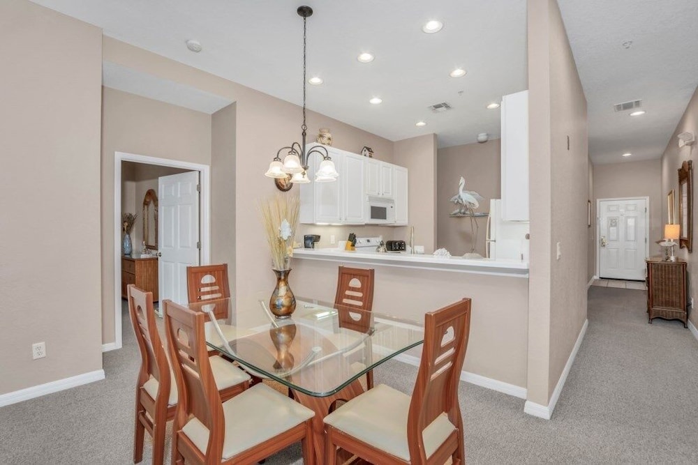 3 Bed In Resort Close To Disney 3 Bedroom Condo - photo 30