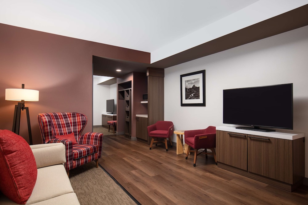 Hilton Garden Inn Kalispell - photo 19