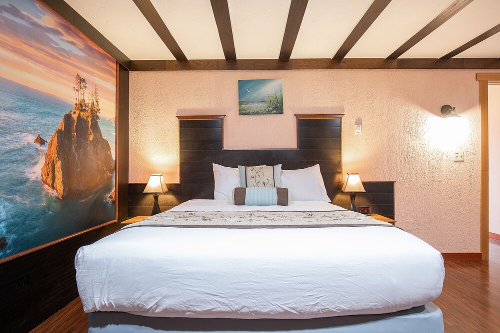 Wanderlust Inn - photo 13